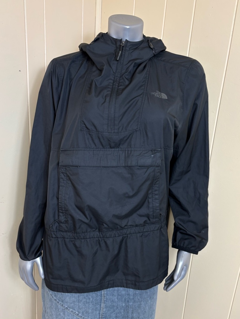 The North Face WindWall Jacket Womens XL Black Hooded Pullover 1/4 Zip FLAWED